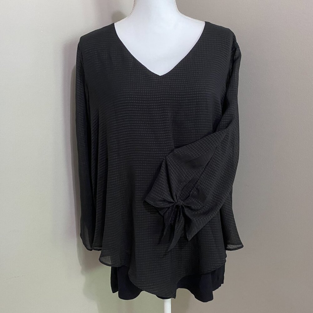 Alyx XL Black Flowy Top With Bow Sleeves